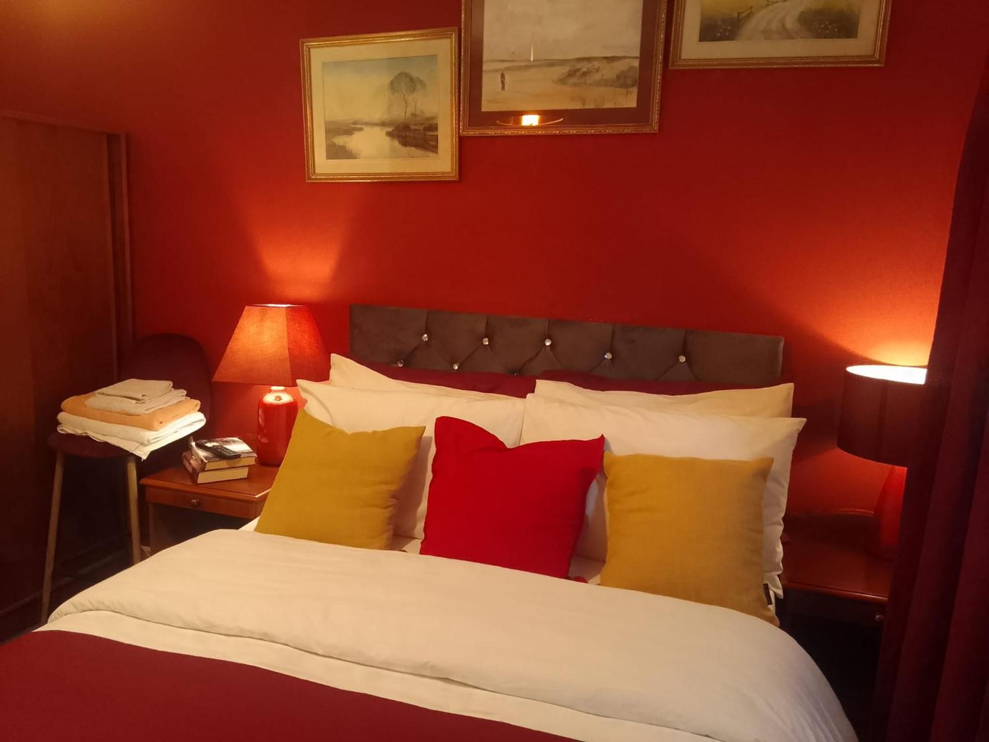 Cosy Stay In Walsall By Ideal Home Bloxwich Ngoại thất bức ảnh