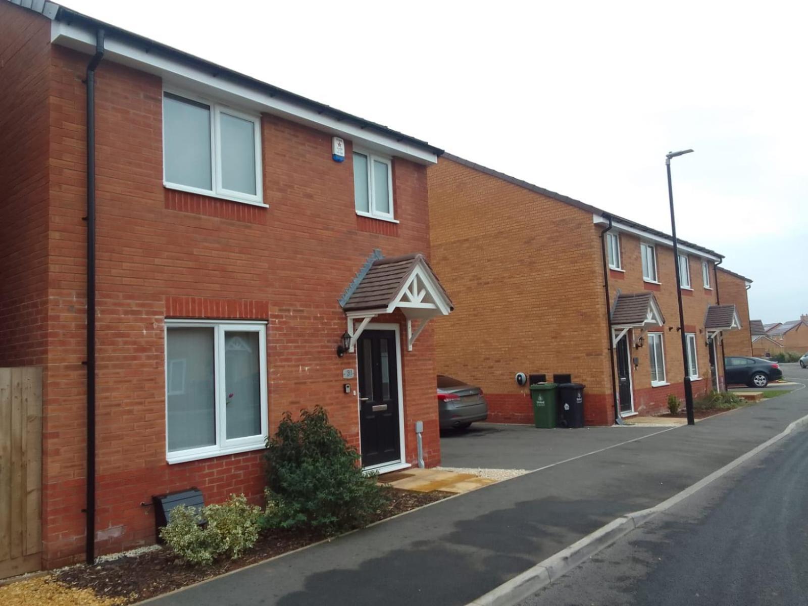 Cosy Stay In Walsall By Ideal Home Bloxwich Ngoại thất bức ảnh
